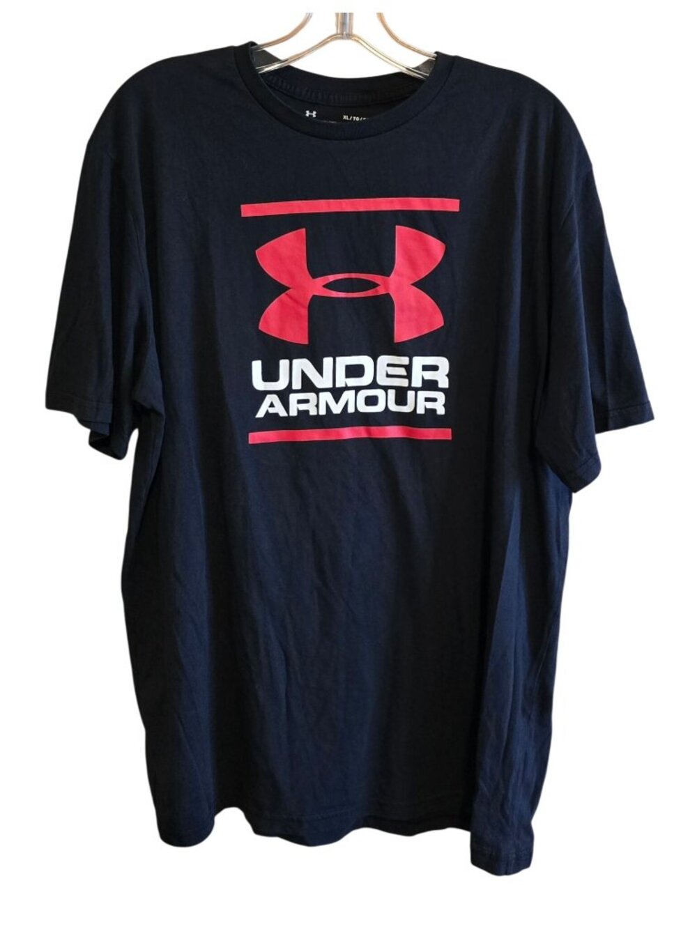 Under Armour Loose-Fit Mens Graphic T-Shirt Red/Black casual workout